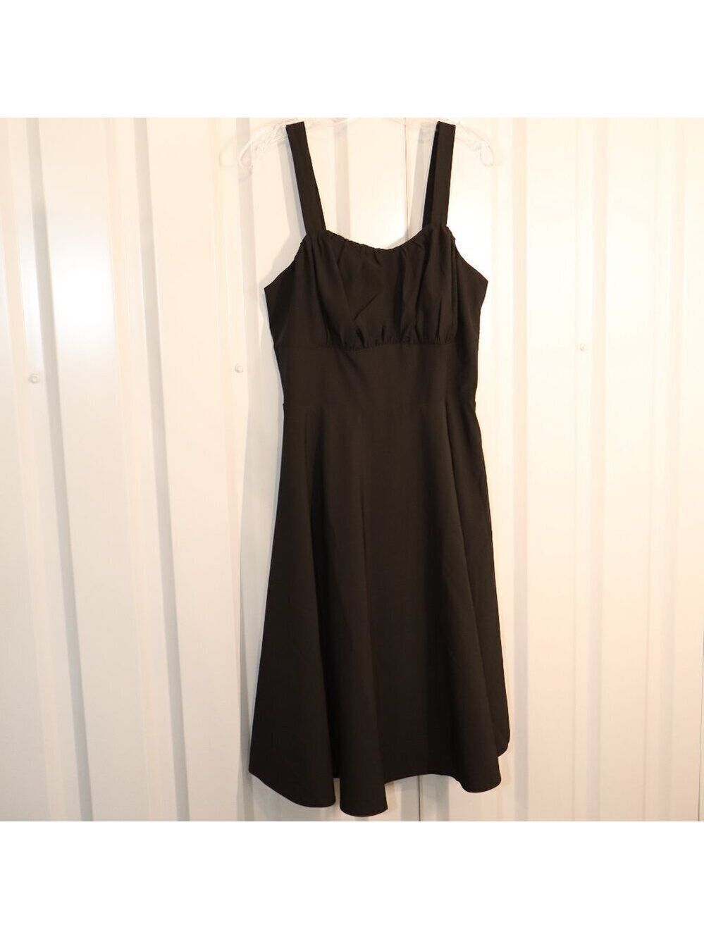 Belle Poque Elegant Retro Dress Black Defined Waist Straps Full Skirt Size L NWT